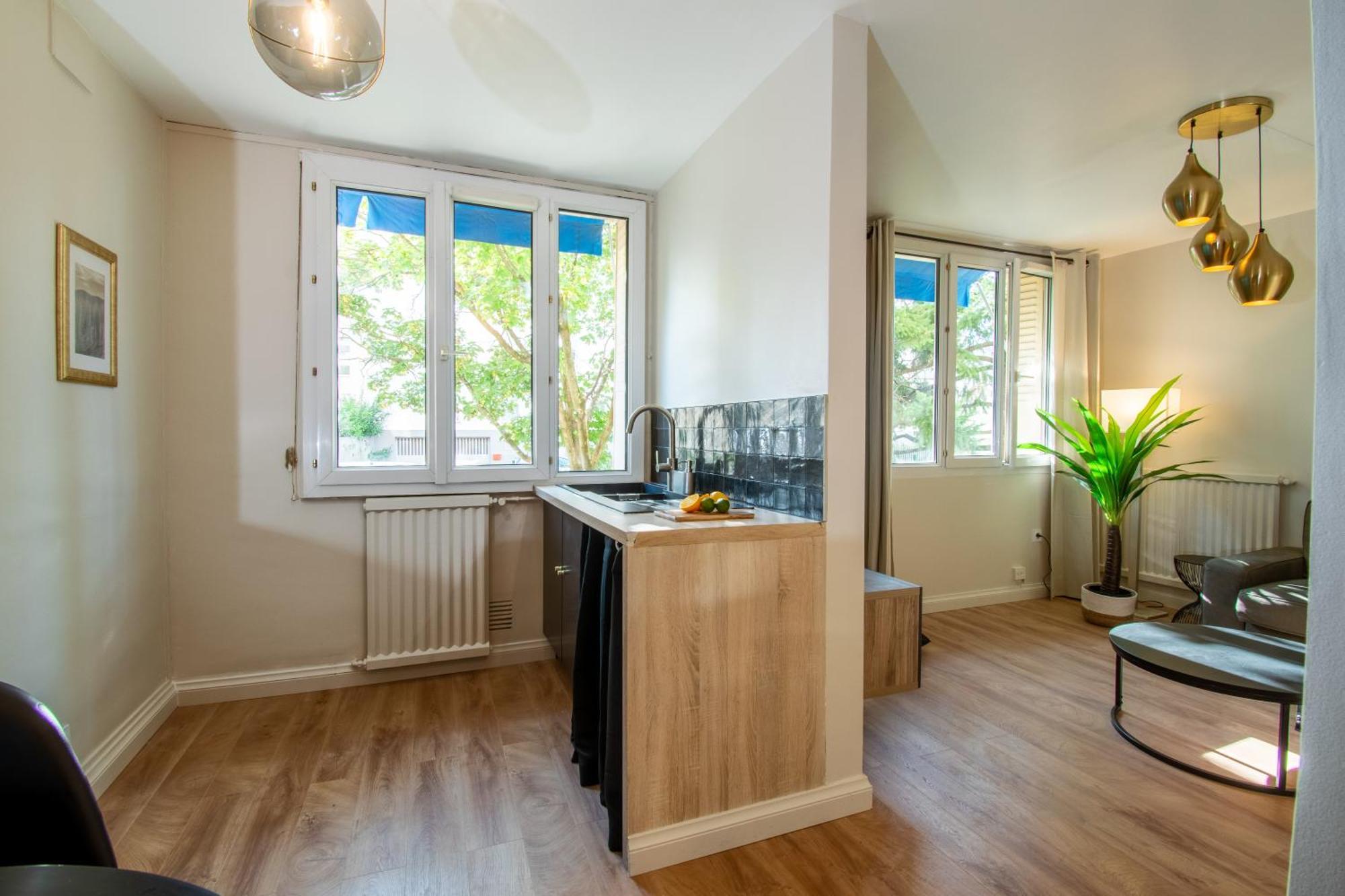 Suite Maddison Villeurbanne Zewnętrze zdjęcie